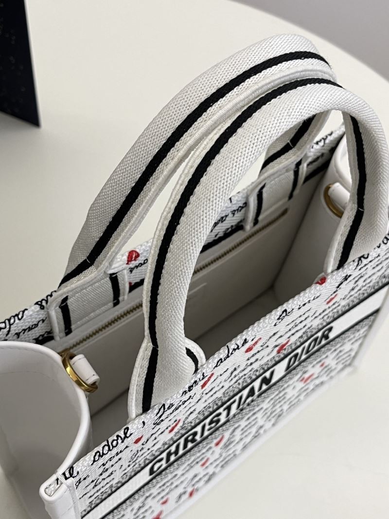 chr1st1an D10r shopping bags